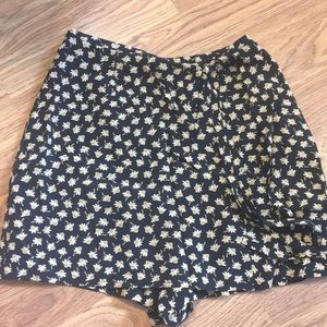 Banana Republic Black Skort